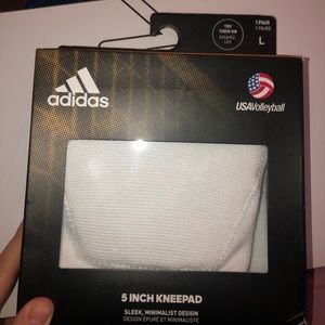 Volleyball knee pads